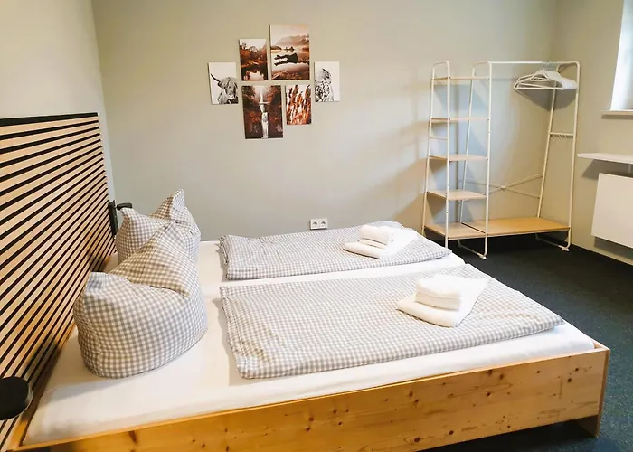 Arrivel Moosfeld - Bisher Novitel München