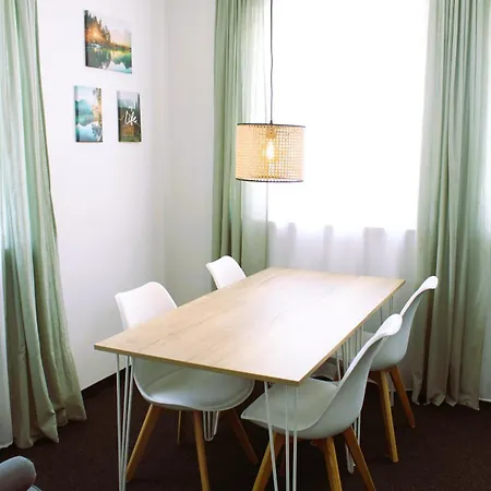 Arrivel Moosfeld - Bisher Novitel Apartman München