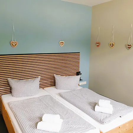 Arrivel Moosfeld - Bisher Novitel Apartman *