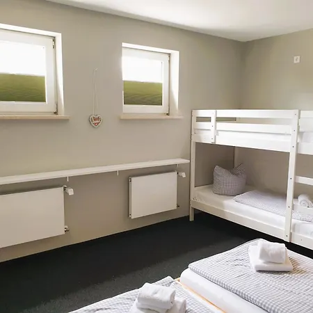 Arrivel Moosfeld - Bisher Novitel Apartman