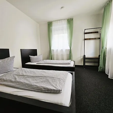 Arrivel Moosfeld - Bisher Novitel